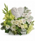 Teleflora's Hearts In Heaven Bouquet